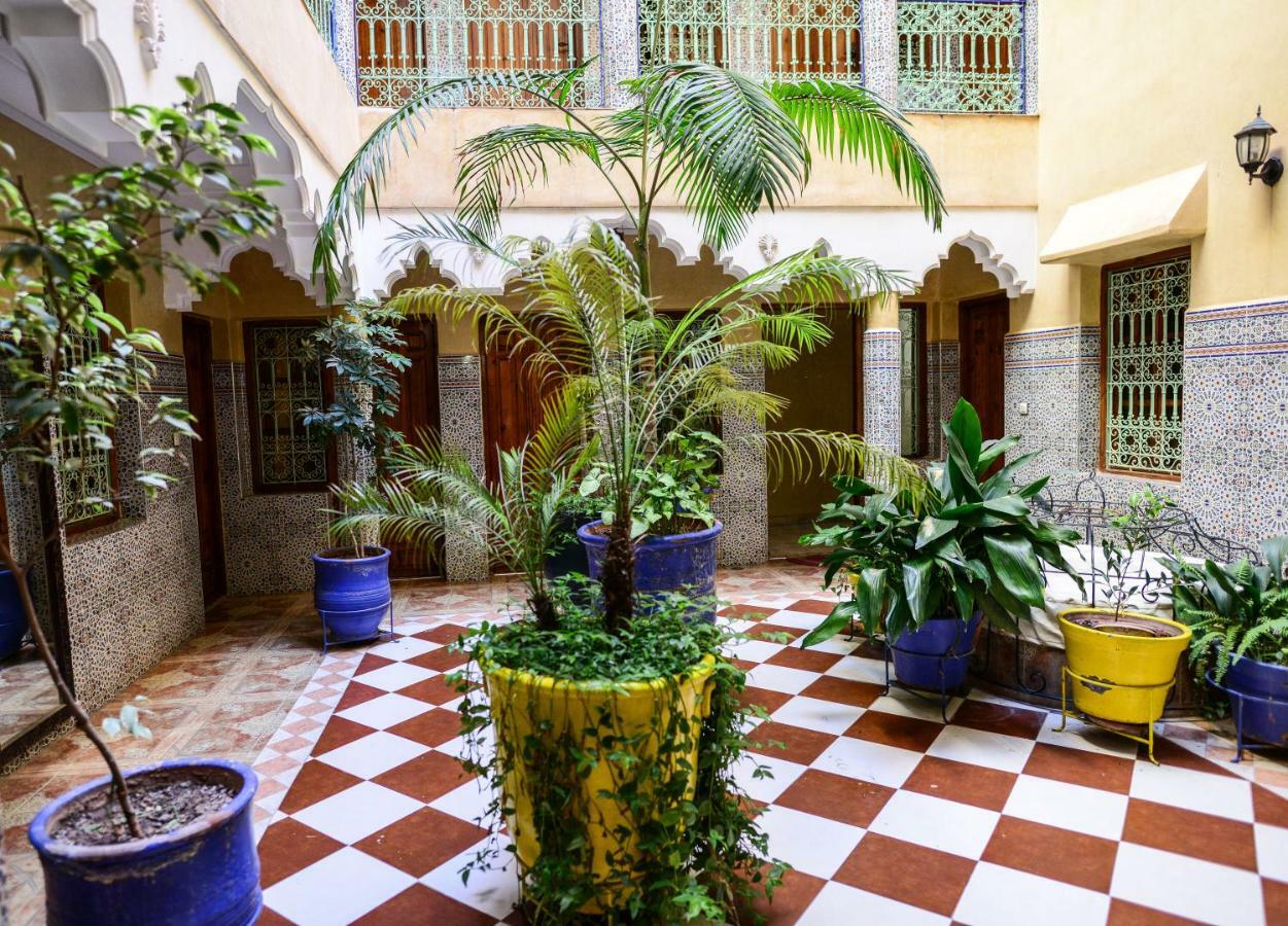 Hotel Faouzi Marrakesh Exteriör bild